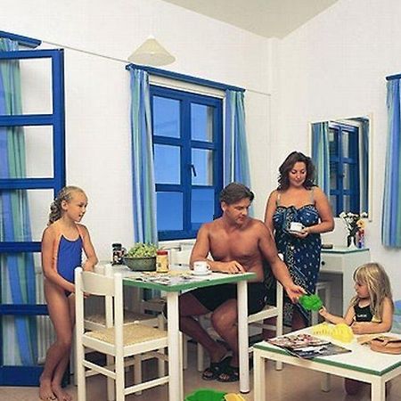 Louis King Alkinoos Apartman Protarász Kültér fotó