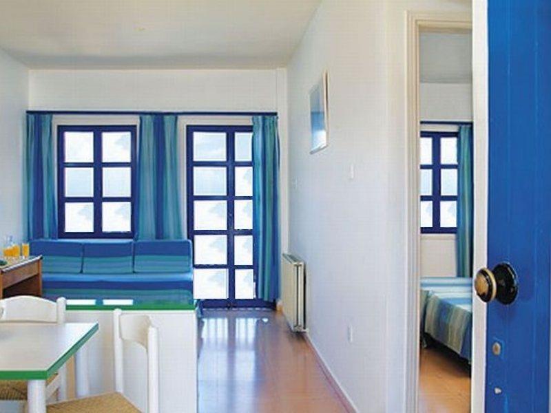 Louis King Alkinoos Apartman Protarász Kültér fotó